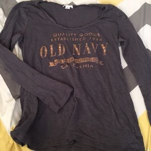Old navy long sleeve tee